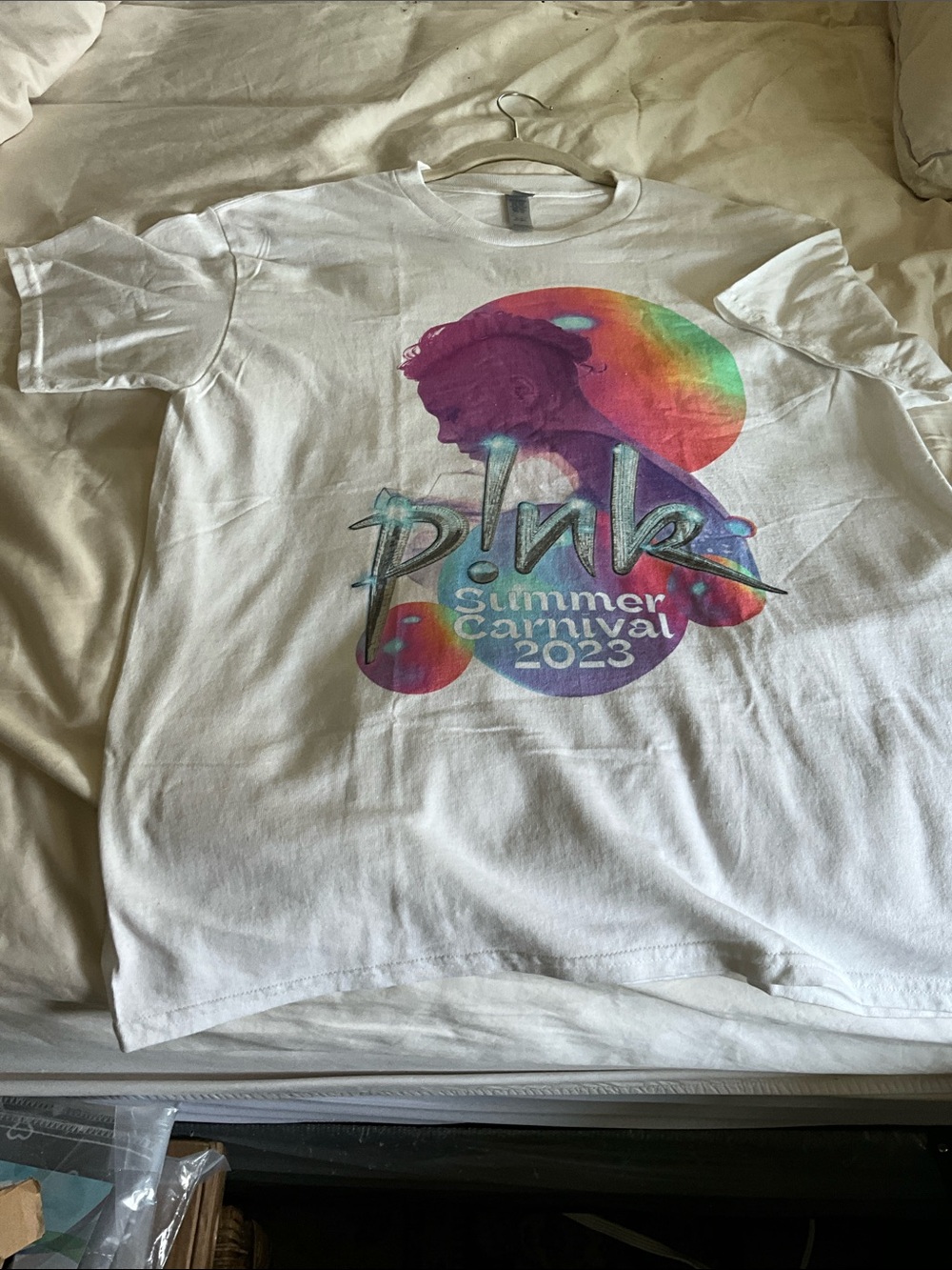 Gildan White Tee with Pink Summer Carnival 2023 Graphic Sz L
